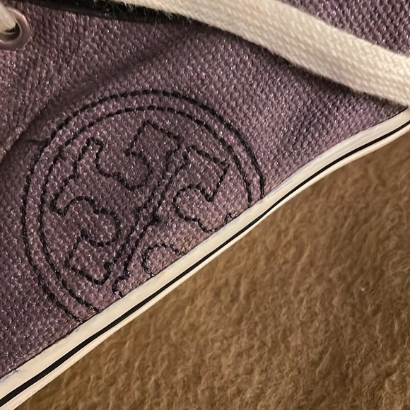 Tory Burch Shoes - Tory Burch tennis shoes Size 7